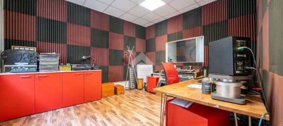 2غرفة فيلا في Reggio Emilia, Italy رقم 2953 19