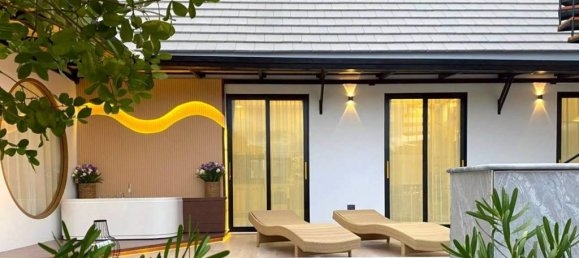 Villa de 3 dormitorios en Pattaya, Thailand No. 68802 2