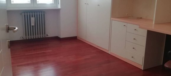 4 bedrooms Apartment in Macerata, Italy No. 348455 10