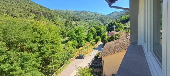 6 rooms House in Capannori, Italy No. 42734 9