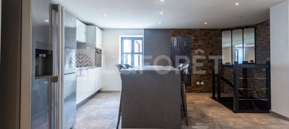 3 bedrooms Apartment in Poisy, France No. 285520 6