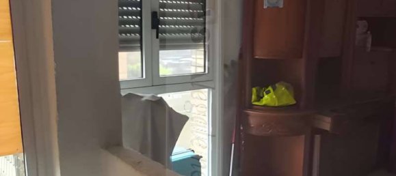 2 bedrooms Apartment in Solaro, Italy No. 60641 4