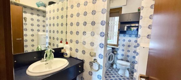 3 bedrooms Apartment in Milan, Italy No. 268819 18