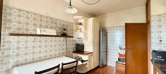 3 bedrooms Apartment in Milan, Italy No. 268819 8