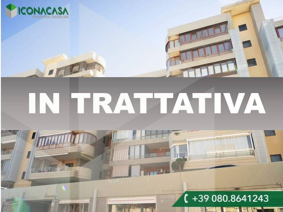 3 rooms Apartment in Bari, Italy No. 34368