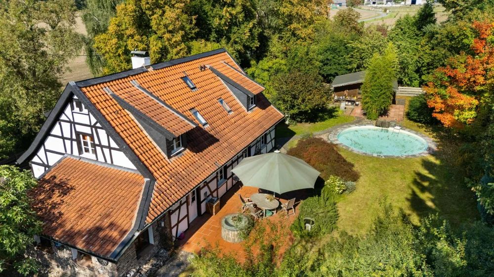 Дом с 3 спальнями в Меттман, Германия № 367082