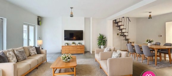 3 bedrooms House in Escautpont, France No. 270148 3