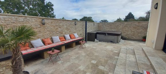 4 Schlafzimmer Haus in Charpont, France, Nr. 231074 11