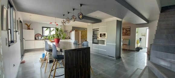 4 Schlafzimmer Haus in Charpont, France, Nr. 231074 3