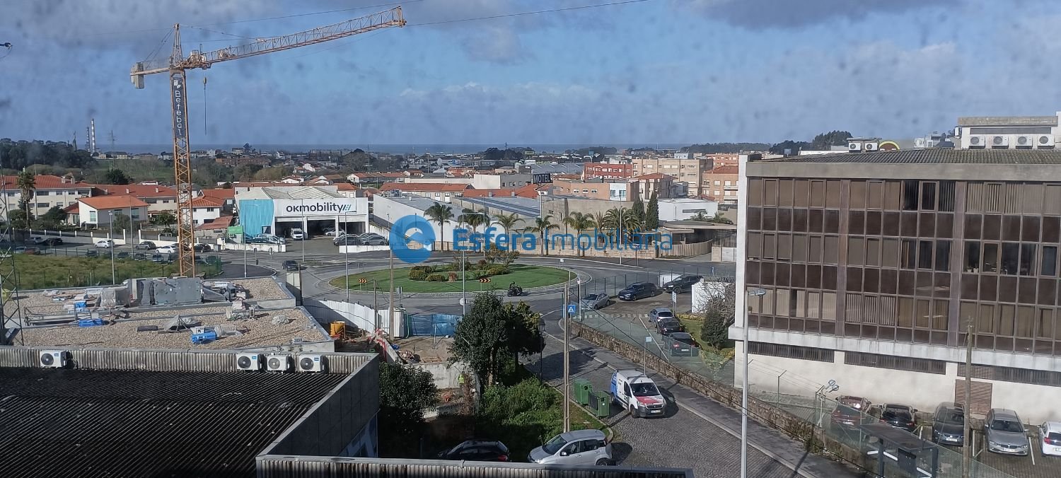 213m² Office in Matosinhos, Portugal No. 334768