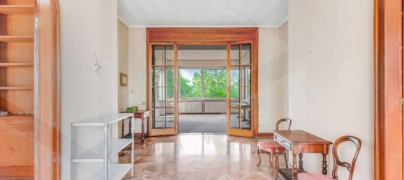 Villa de 15 habitaciónes en Bulciago, Italy No. 26160 28