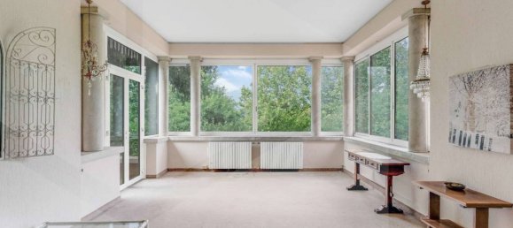 Villa de 15 habitaciónes en Bulciago, Italy No. 26160 21