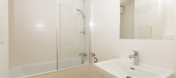 Studio in Brigittenau, Austria No. 234633 12