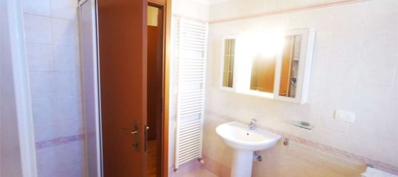 4 rooms Apartment in Barzio, Italy No. 83504 3