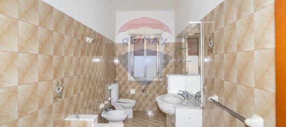 3 chambres Appartement à San Giovanni la Punta, Italy No. 221456 8