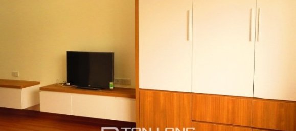 Apartamento de 2 dormitorios en Ba Dinh, Vietnam No. 2853 4