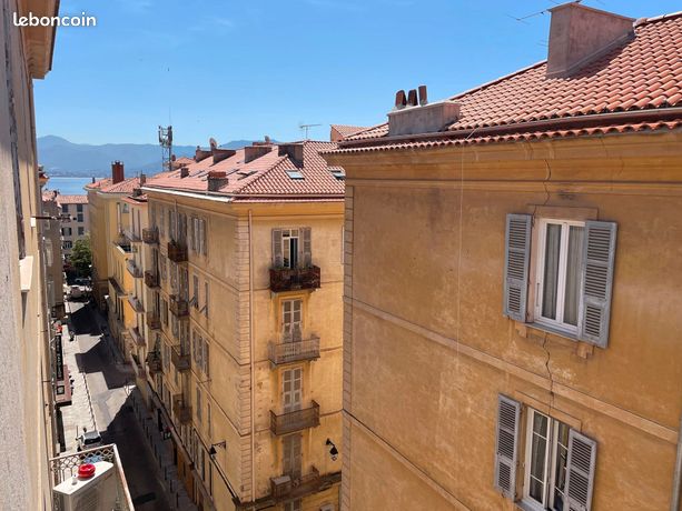 2 bedrooms Apartment in Ajaccio, France No. 304904