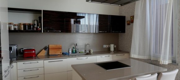 5 bedrooms Villa in Limassol, Cyprus No. 2271 7