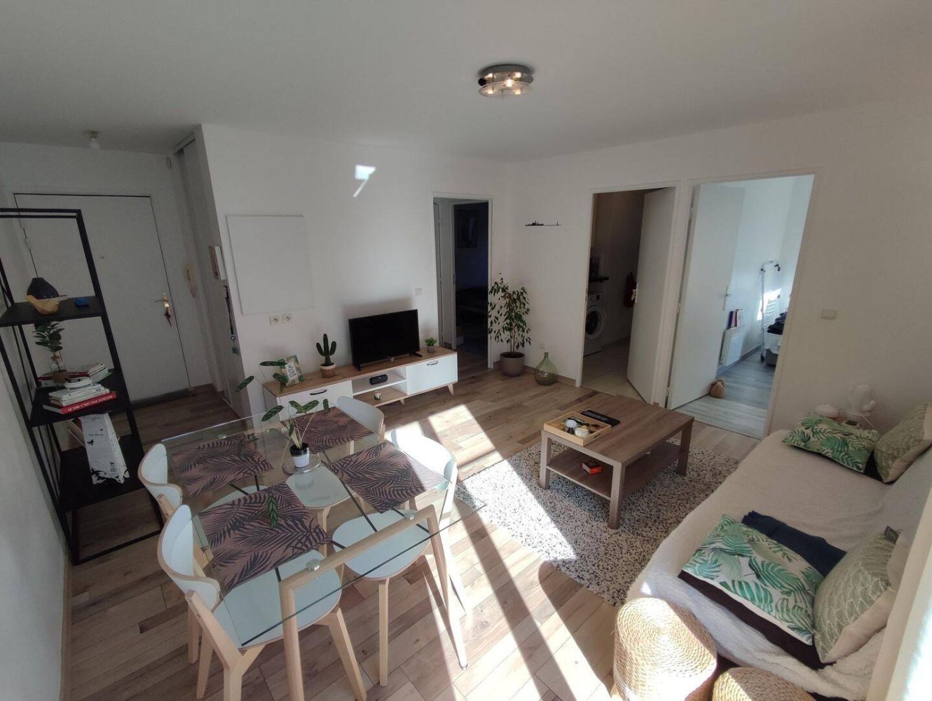 1 bedroom Apartment in Trappes, France No. 328680