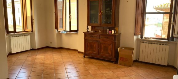 6 rooms Duplex in Chiusi, Italy No. 232251 2
