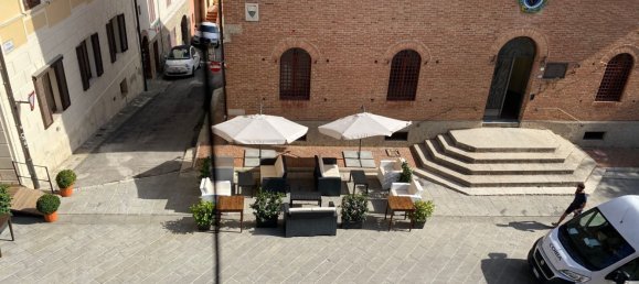 6 rooms Duplex in Chiusi, Italy No. 232251 4