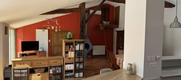  Castillos de 4 dormitorios en Saint-Medard-de-Guizieres, France No. 298654 8