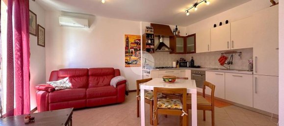 Квартира с 2 спальнями в Санто Стефано Тичино, Италия № 157054 8