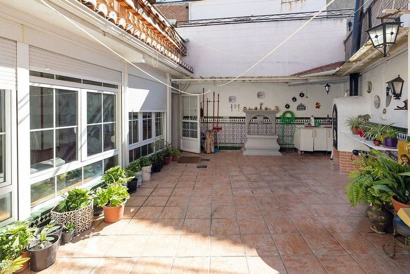 6 bedrooms Townhouse in Durcal, Spain No. 227920