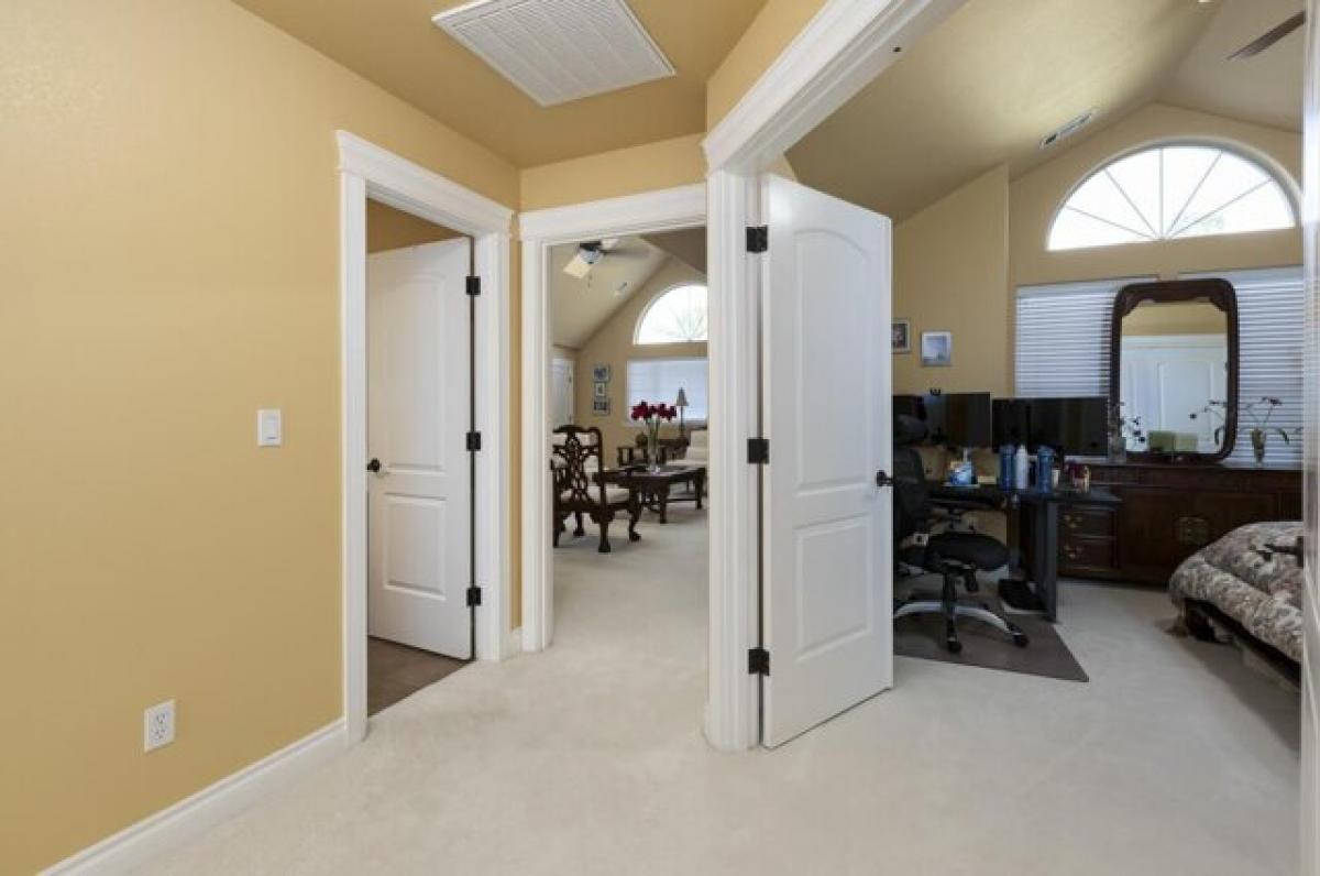 4 bedrooms House in Grants Pass, USA No. 422176