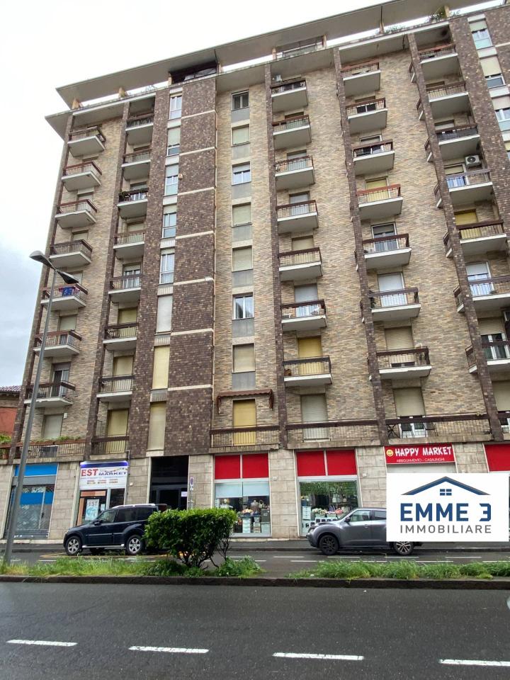 5 rooms Apartment in Alessandria, Italy No. 151017