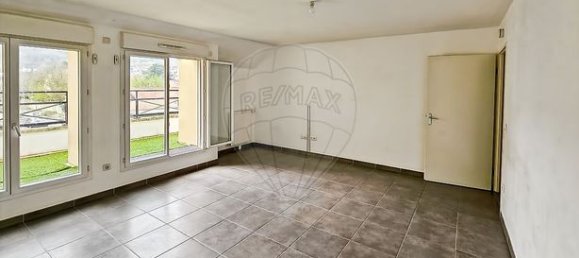 3 غرف نوم شقة في Franconville, France رقم 354011 2