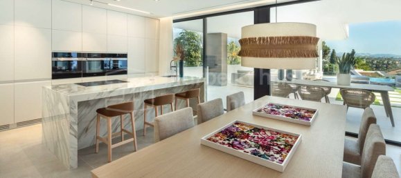 Вилла с 5 спальнями в Марбелья, Испания № 72737 34