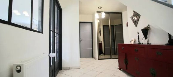 5 غرف نوم منزل في Val-d'Oise, France رقم 333918 12