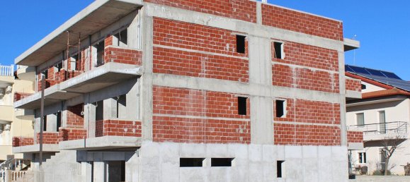  تاون هاوس في Katerini, Greece 585متر مربع رقم 4847 3