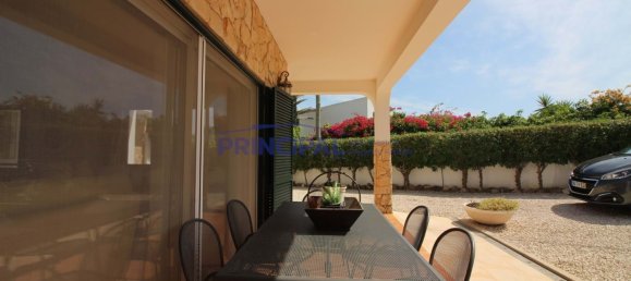 3 bedrooms Villa in Guia, Portugal No. 144674 11
