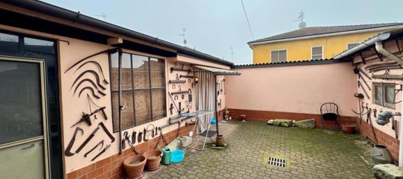 2 bedrooms Villa in Mortara, Italy No. 311695 22