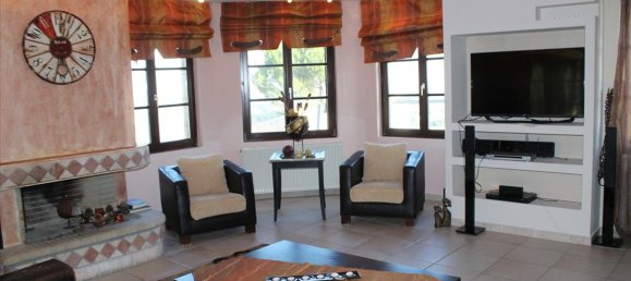 5 bedrooms Villa in Thessaloniki, Greece No. 5954 30