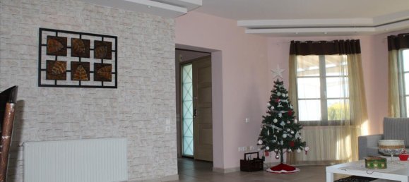 5 bedrooms Villa in Thessaloniki, Greece No. 5954 11