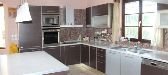 5 bedrooms Villa in Thessaloniki, Greece No. 5954 7