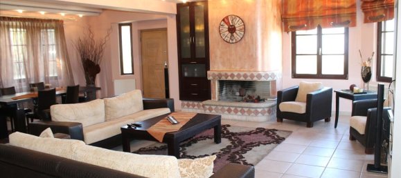 5 bedrooms Villa in Thessaloniki, Greece No. 5954 27