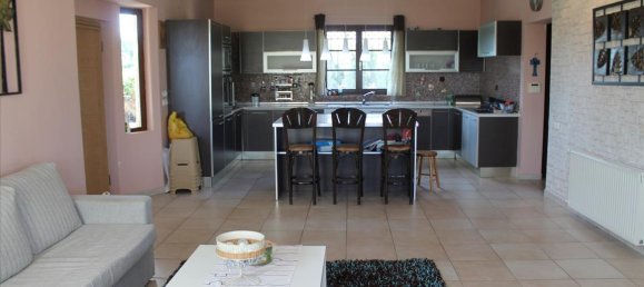 5 bedrooms Villa in Thessaloniki, Greece No. 5954 13