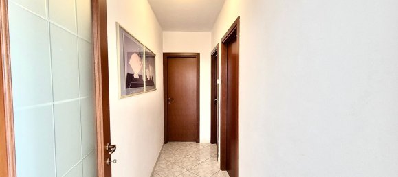 3 rooms Apartment in Montevarchi, Italy No. 52099 24