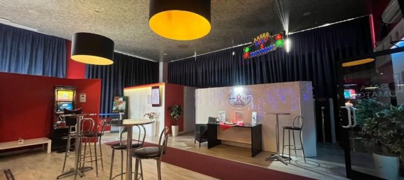 Propiedad comercial de 2 habitaciónes en Calcinaia, Italy No. 85590 5