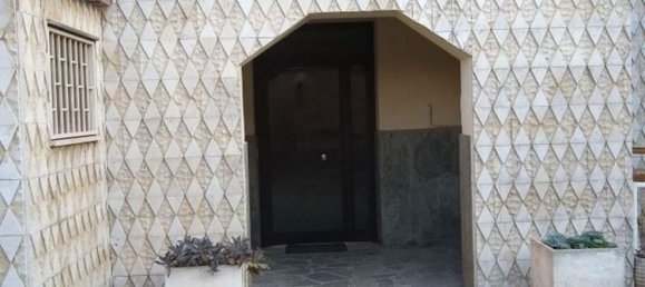 3 rooms Apartment in Rome, Italy No. 199645 11