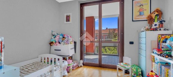 2 Schlafzimmer Wohnung in Cusago, Italy, Nr. 379149 17