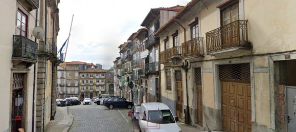 744m² Building in Porto, Portugal No. 141186 8