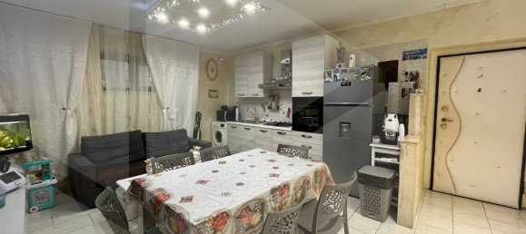2 rooms Apartment in Bari, Italy No. 31455 2