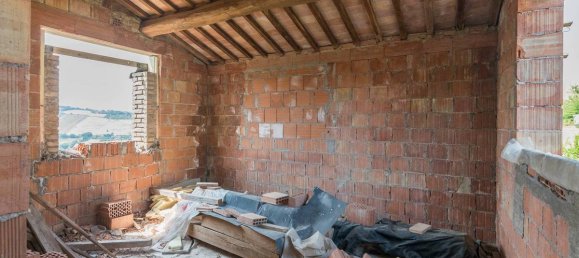 Casa T4 em Montelabbate, Italy N.º 373951 28