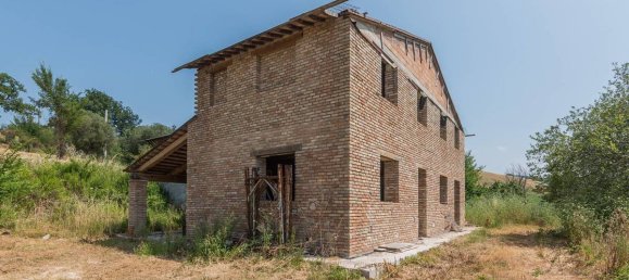 Casa T4 em Montelabbate, Italy N.º 373951 14