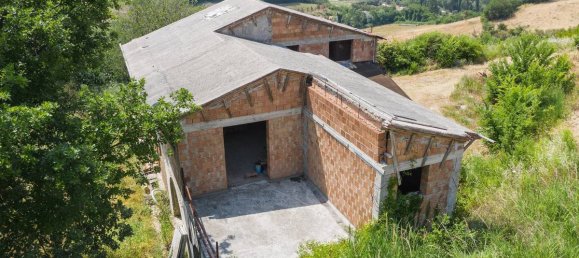 Casa T4 em Montelabbate, Italy N.º 373951 7